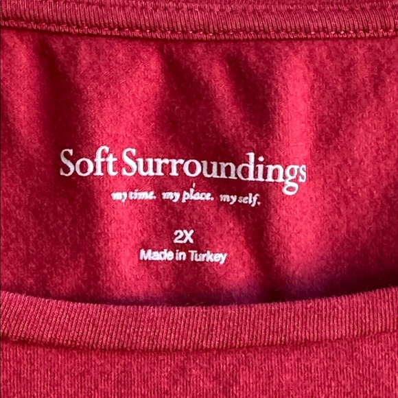 Soft Surroundings red round neckline 3/4-sleeve top, size 2X - Picture 5 of 7